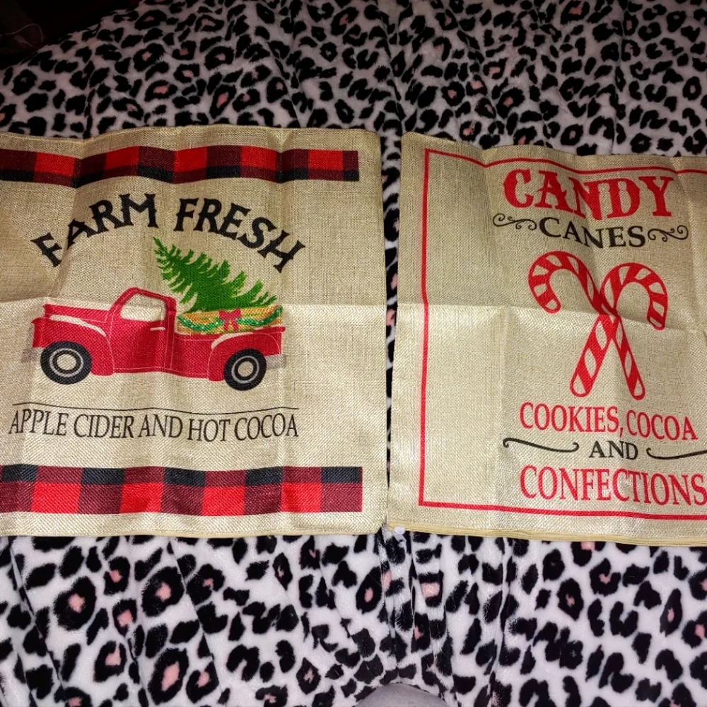 Set of 2 Christmas pillow cases